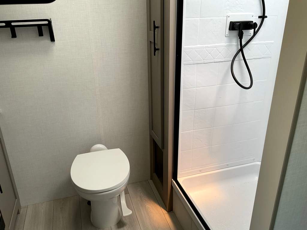 2027 KZ CONNECT C261RB - Image 13