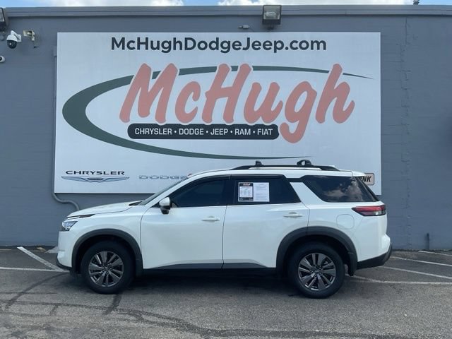 2024 Nissan Pathfinder Utility 4D SV 4WD - Image 10