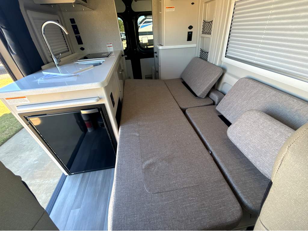 2026 THOR MOTOR COACH SCOPE 18M - Image 27