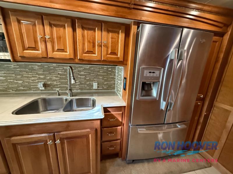 2015 TIFFIN PHAETON M40AH - Image 17