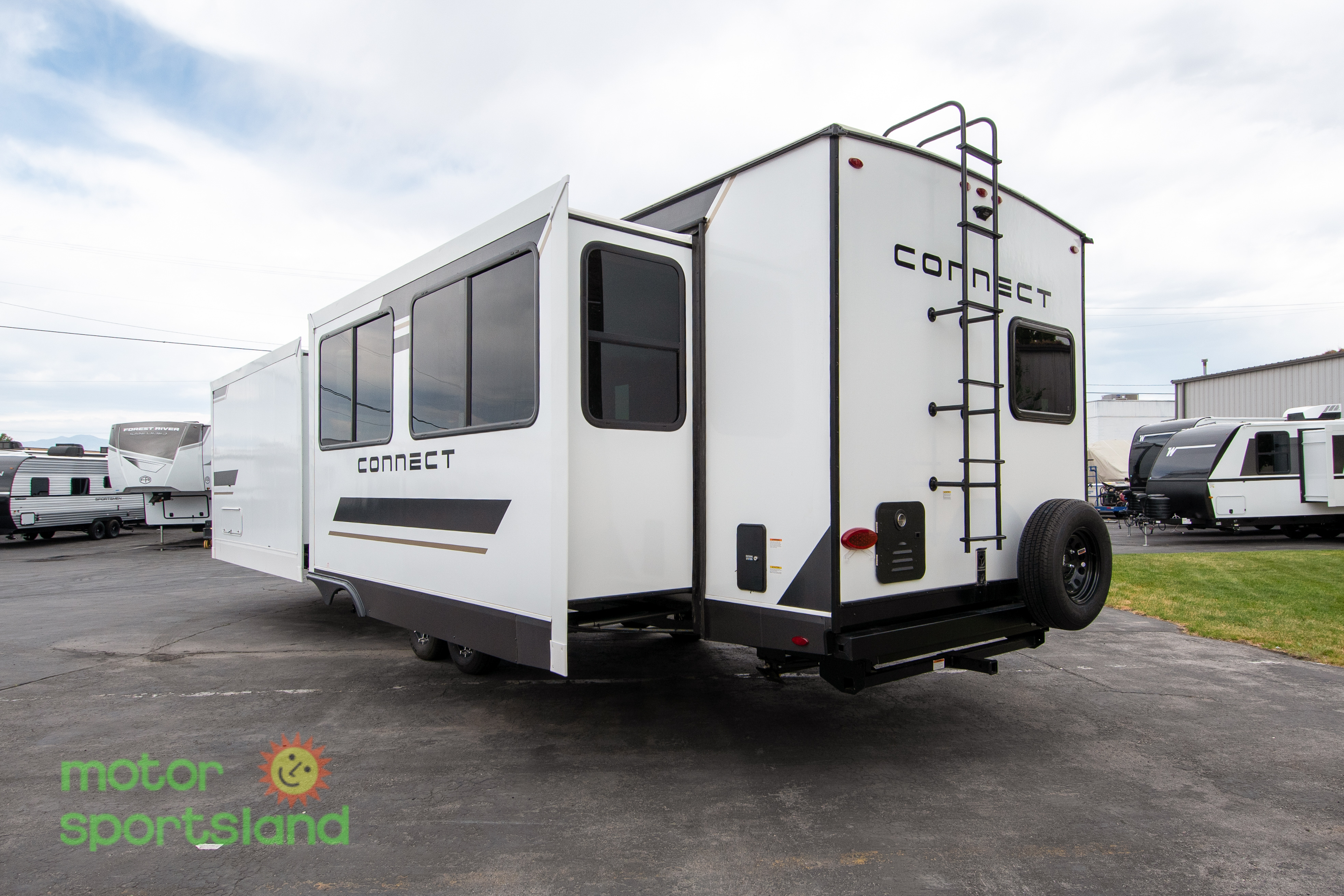 2026 KZ RV Connect C333RLK - Image 6