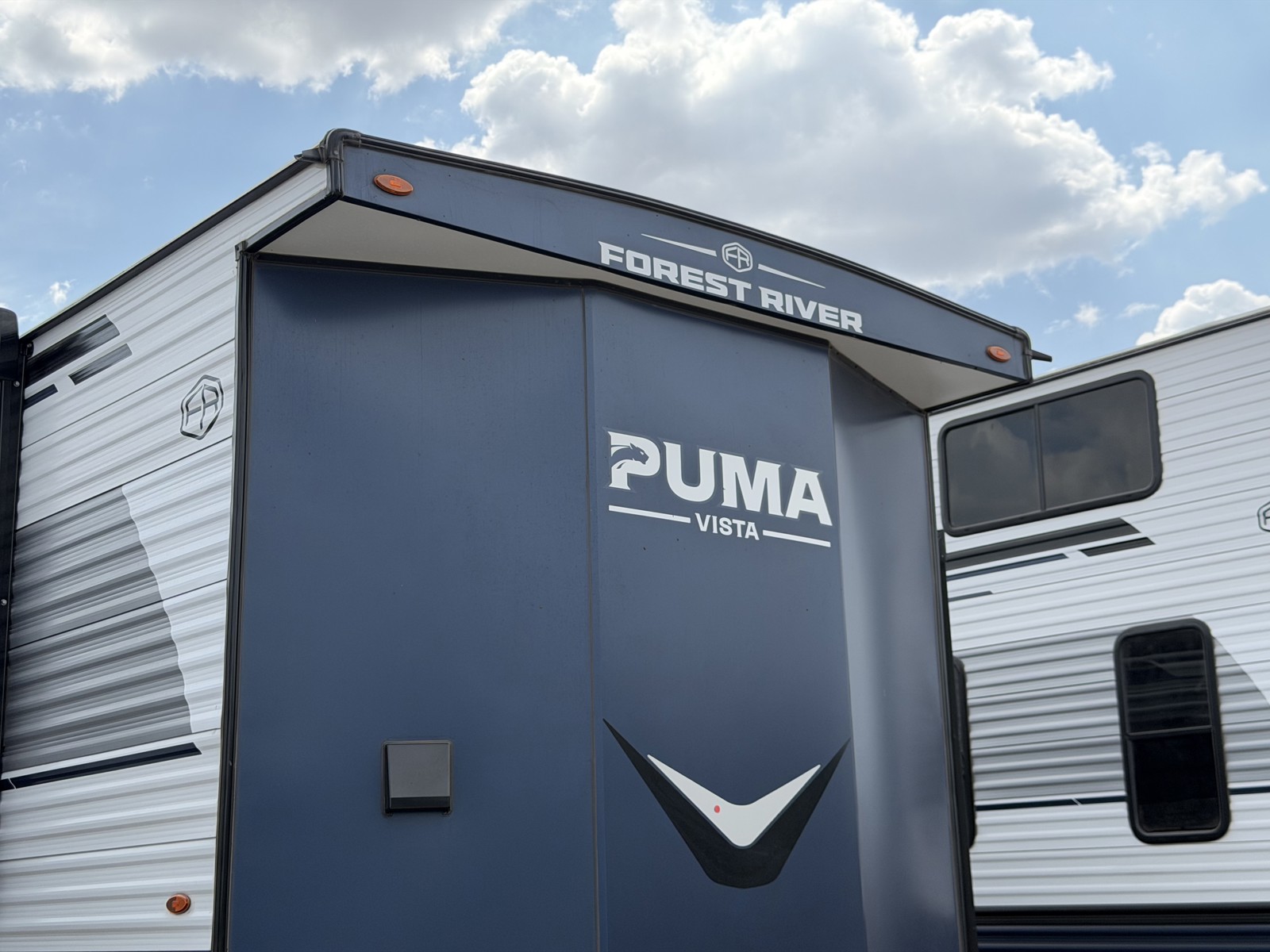 2026 PALOMINO 39DBT - Image 3