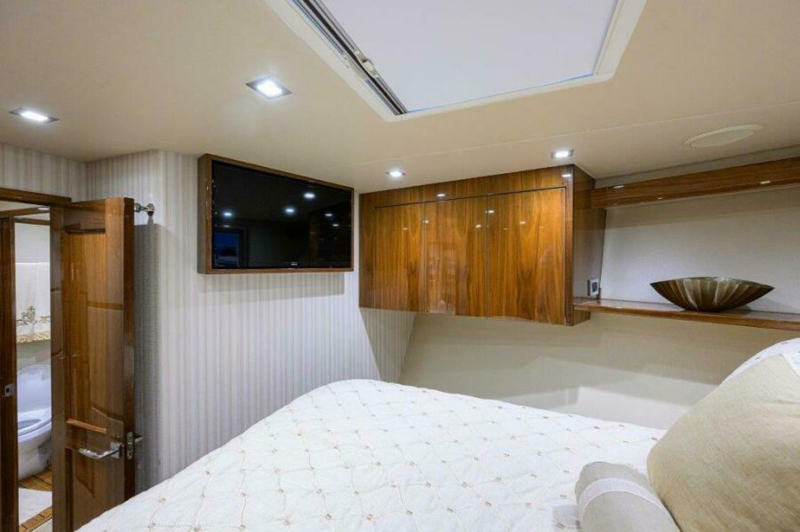 2020 VIKING VIKING 61 Convertible Base - Image 70