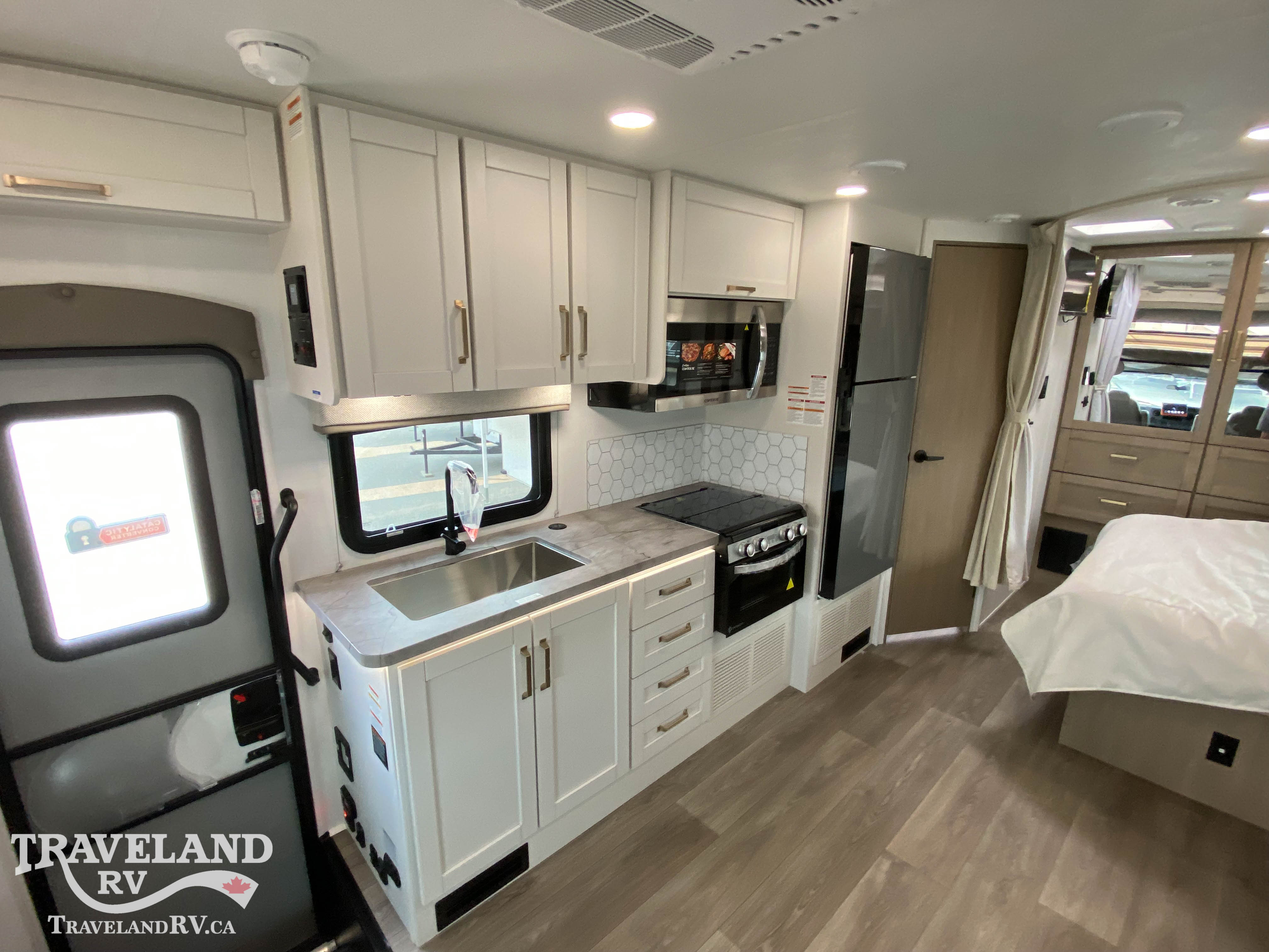 2027 Entegra Coach Odyssey 24B - Image 9