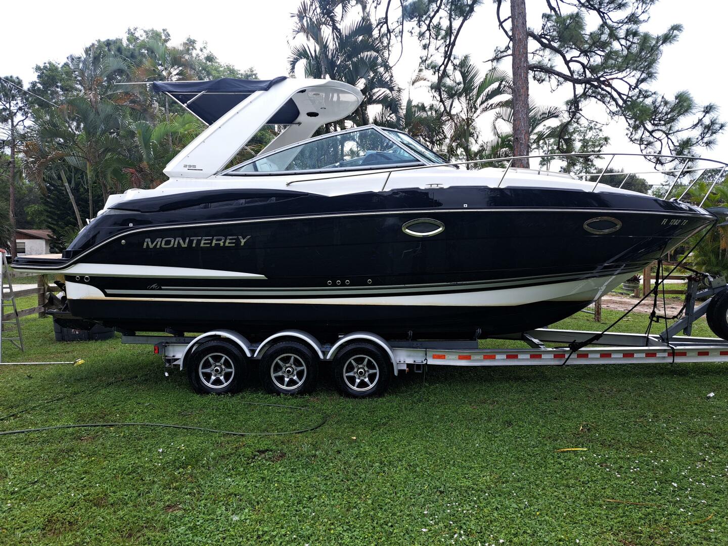 2015 Monterey 2015 - Image 1