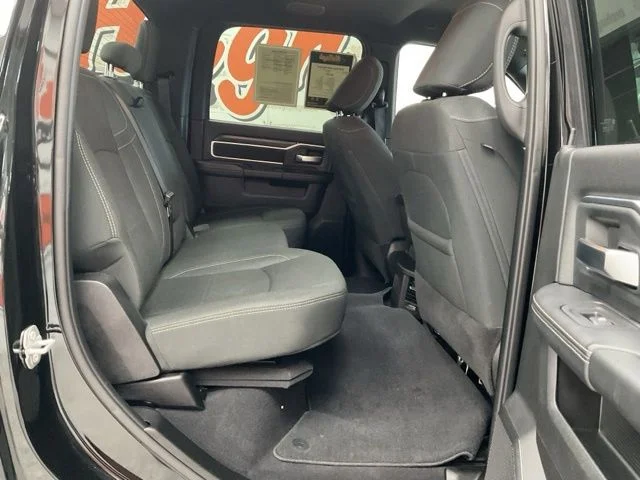 2025 Ram 2500 Big Horn 4x4 Crew Cab 6'4" Box - Image 24