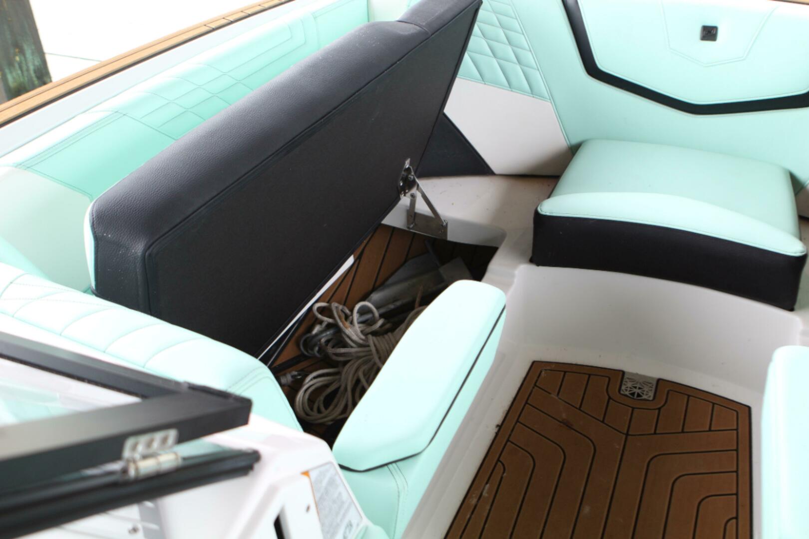 2024 Nautique Super Air Nautique G23 Coastal Edition Base - Image 24