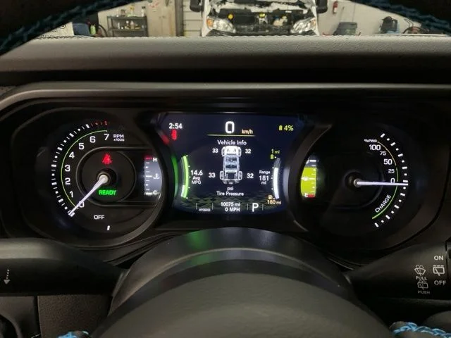 2025 Jeep Wrangler 4xe Rubicon 4x4 - Image 14