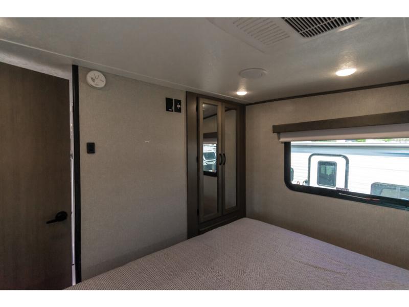 2022 Coachmen Chaparral Lite 274BH - Image 4