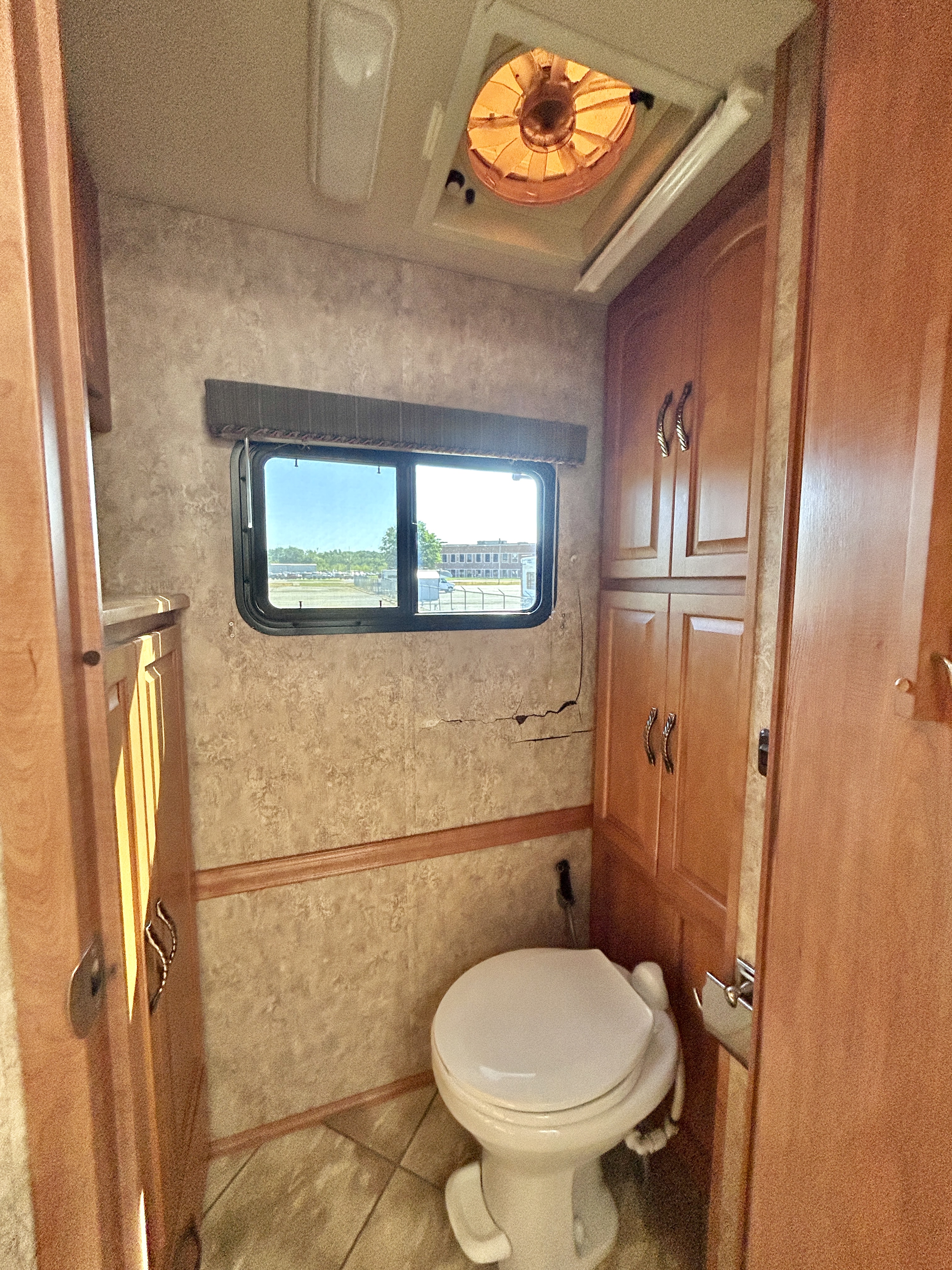 2006 WINNEBAGO ITASCA 36SG - Image 20