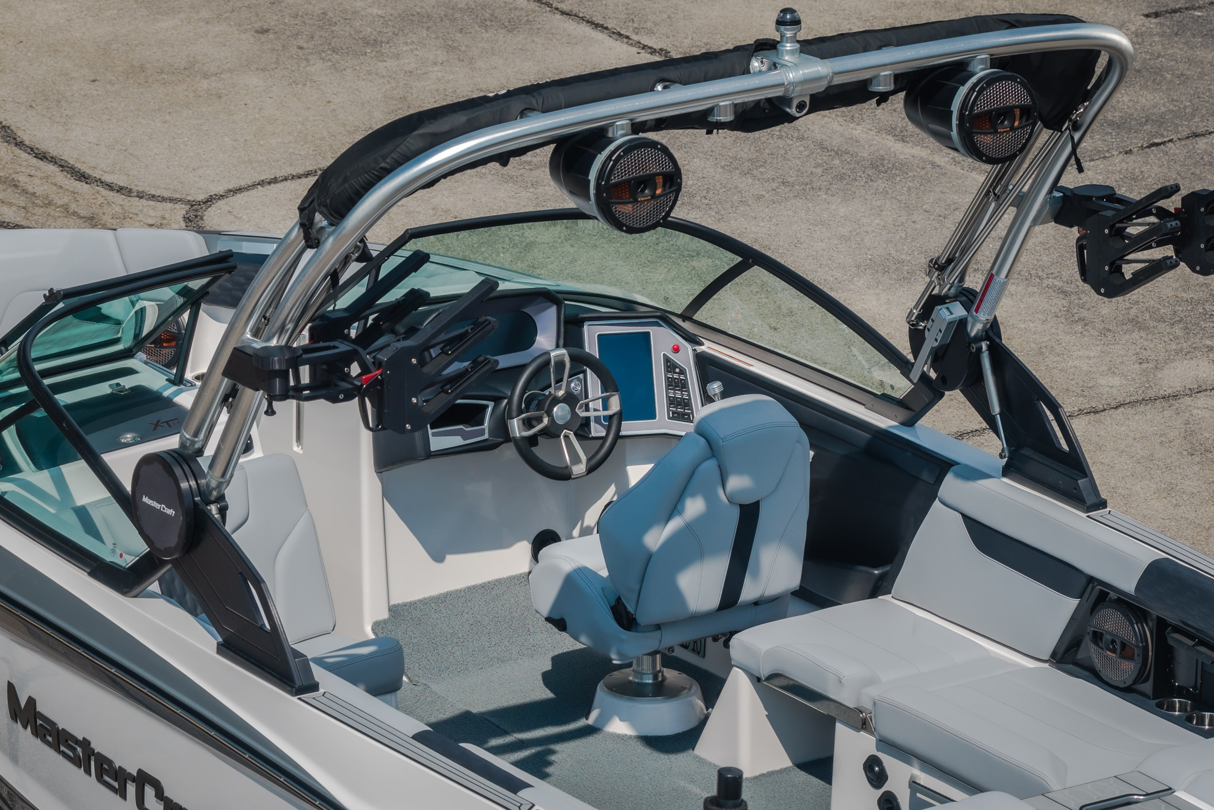 2024 MasterCraft XT25 - Image 70