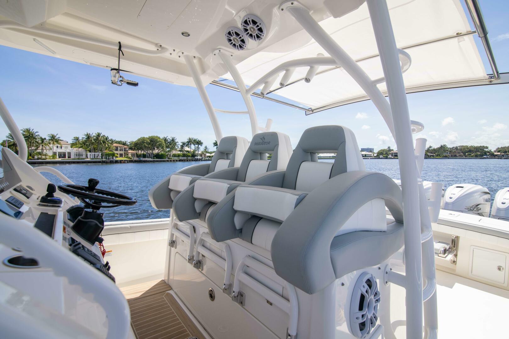 2021 Regulator 41 Center Console - Image 15