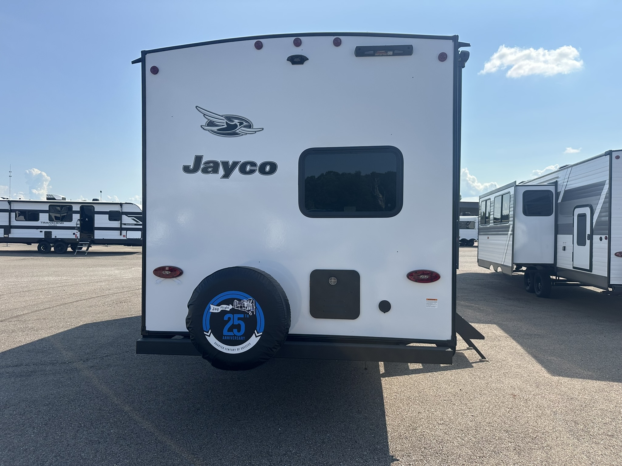 2027 JAYCO JAY FLIGHT 330TBS - Image 5
