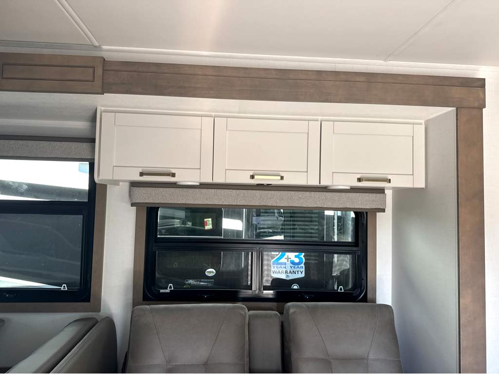 2027 JAYCO GREYHAWK 29MV - Image 17