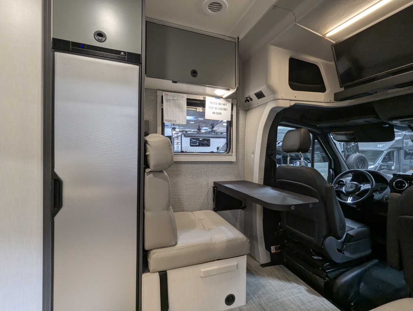 2026 Winnebago EKKO Sprinter 23B AWD - ATH Edition - Image 27