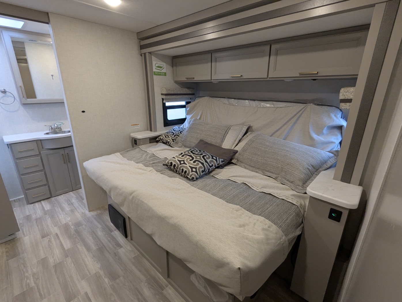 2026 Thor Motor Coach Windsport 36H - Image 23