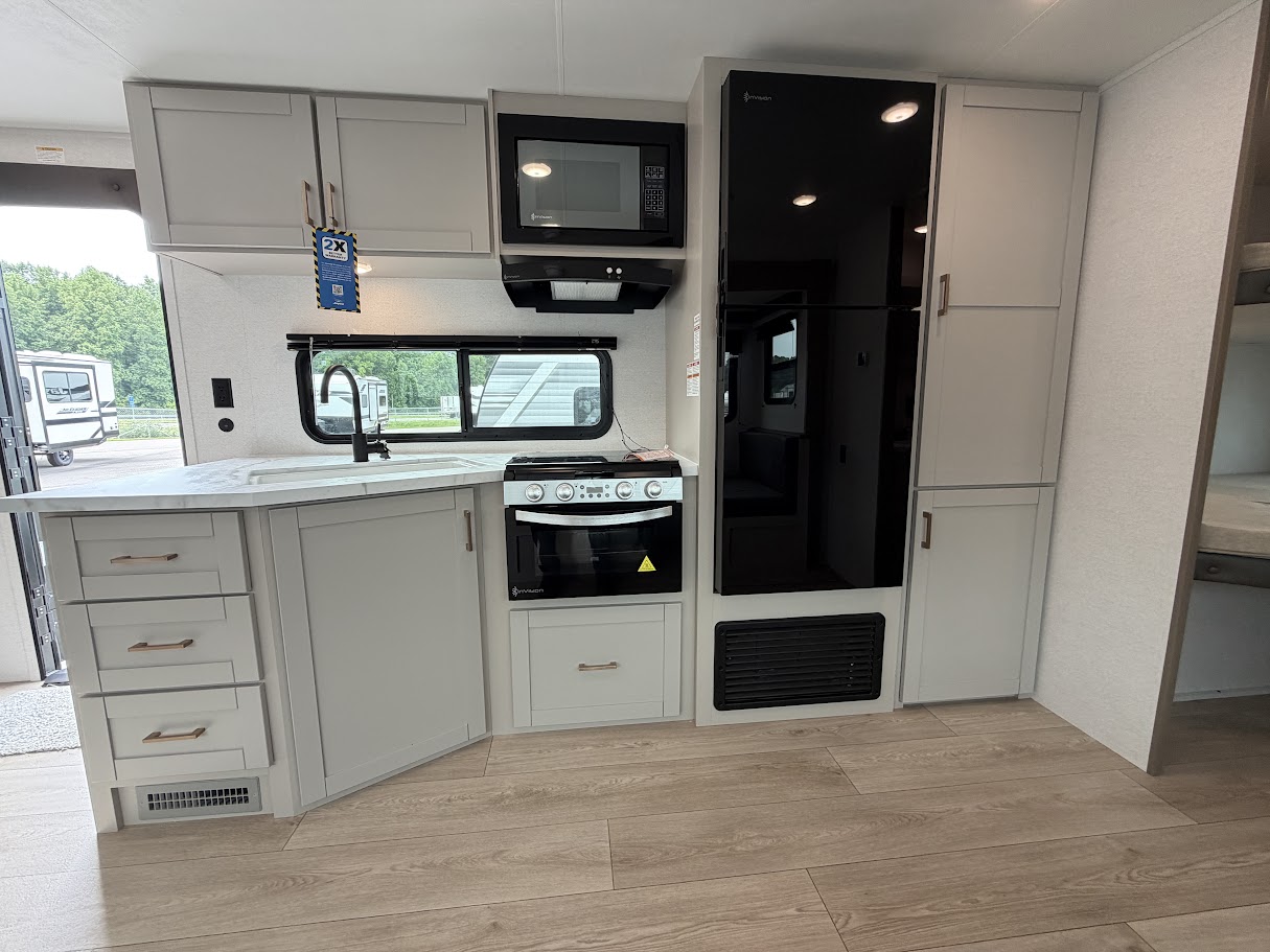 2027 Jayco Jay Flight SLX 261BHS - Image 25