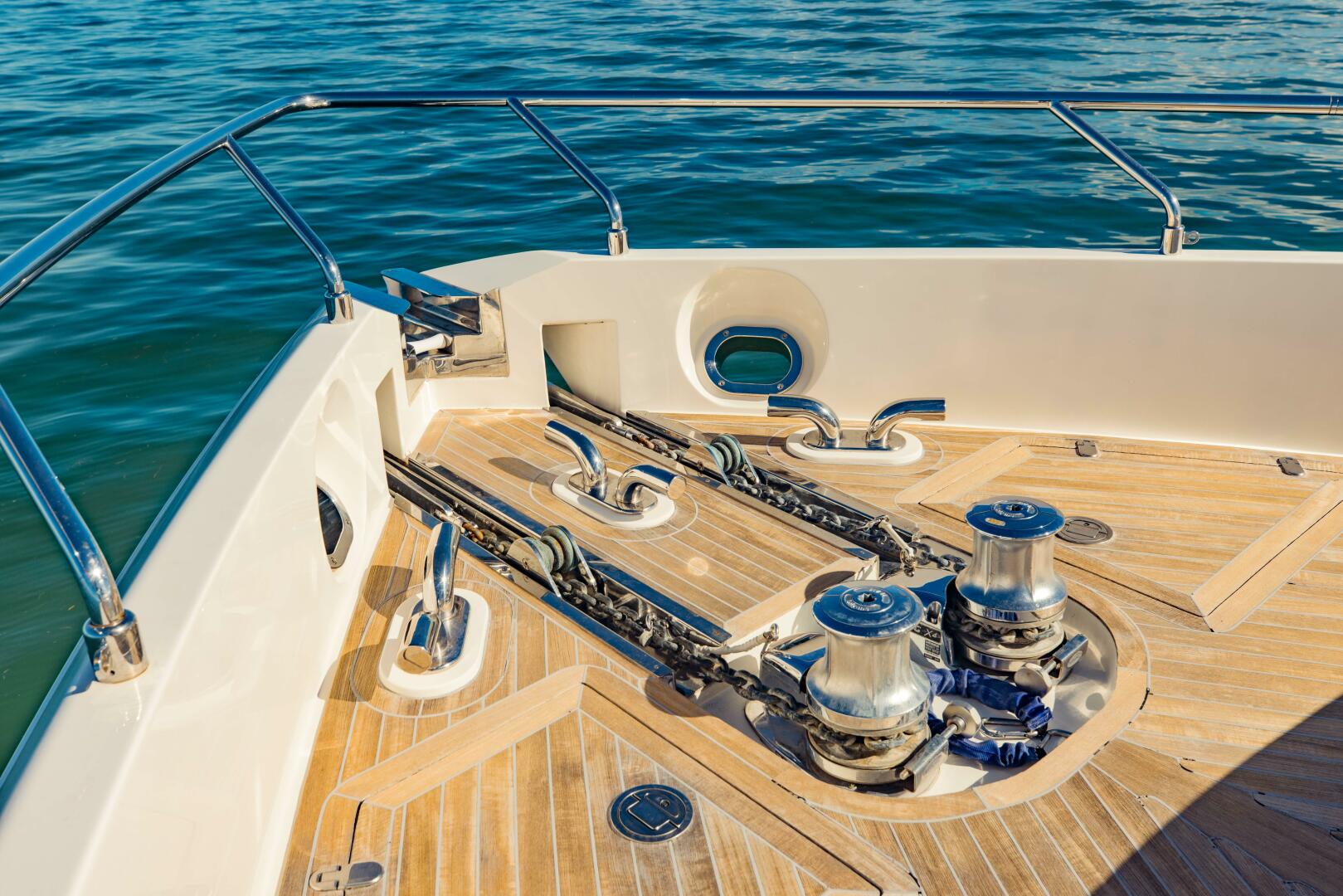 2017 Ferretti Yachts 750 - Image 28