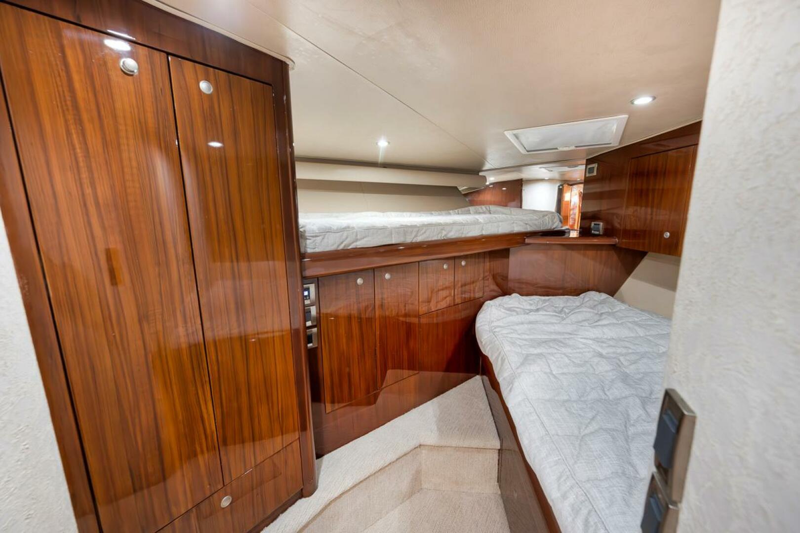 2007 Viking 52 Sport Coupe - Image 34