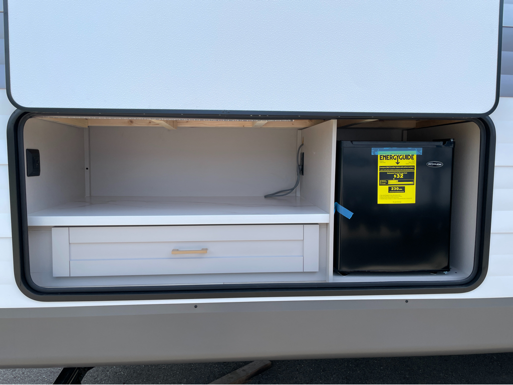 2027 Jayco Jay Flight SLX 333BTS - Image 2