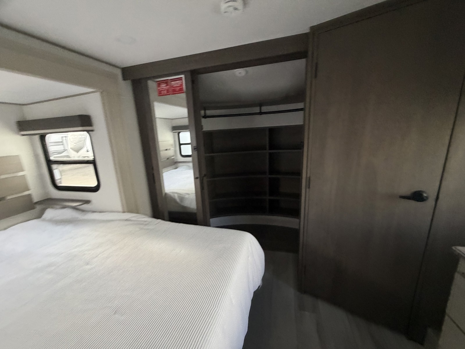 2026 GRAND DESIGN 3704BH - Image 30
