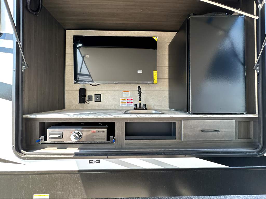 2026 VENTURE RV SPORTTREK 333VMI - Image 27