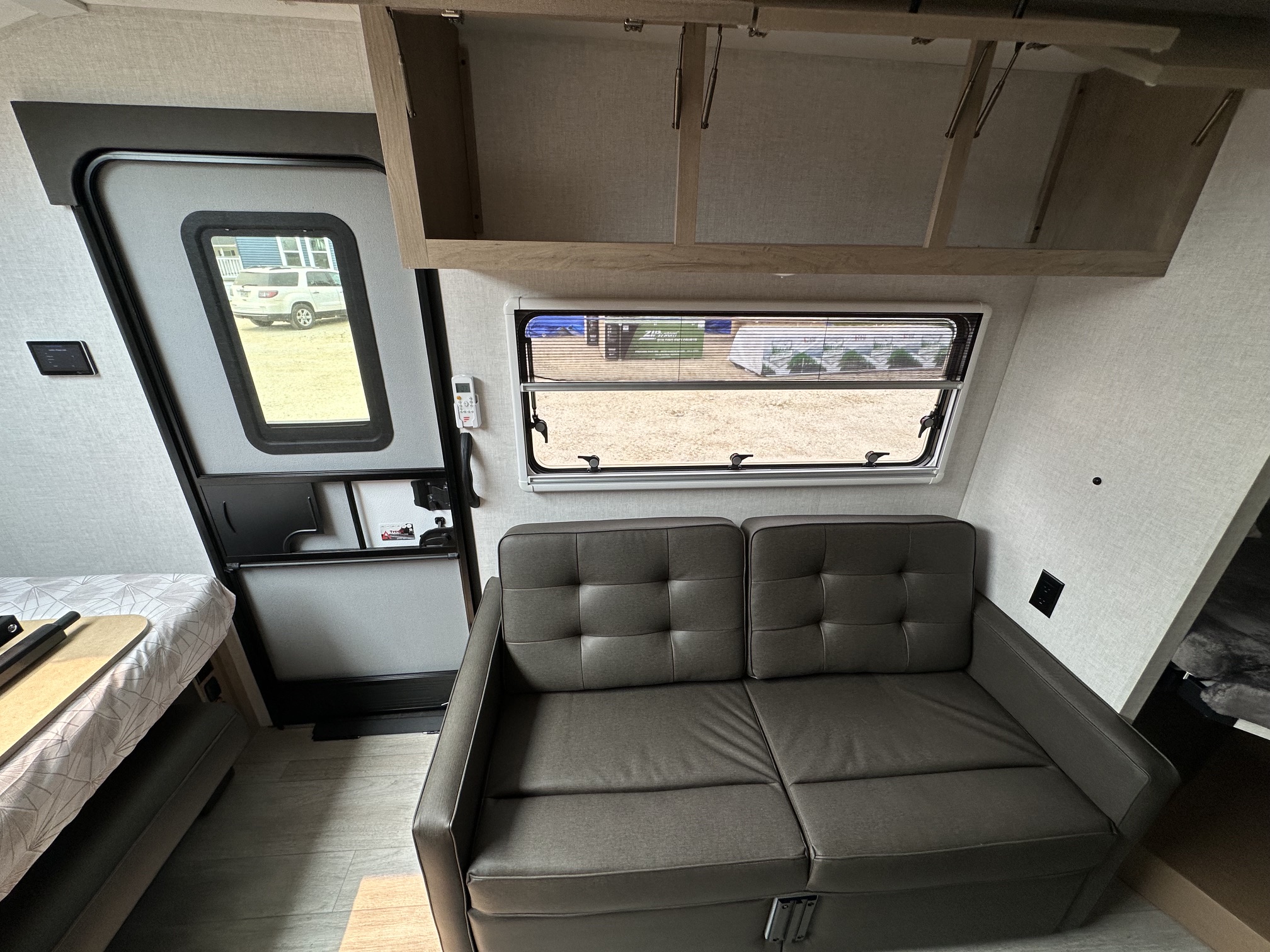 2027 Ember RV Overland Series 190MSL - Image 10