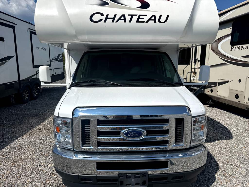 2023 THOR MOTOR COACH CHATEAU 31WV - Image 2