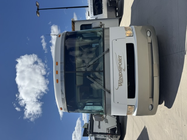 2004 FOURWINDS WINDSPORT 35D - Image 8