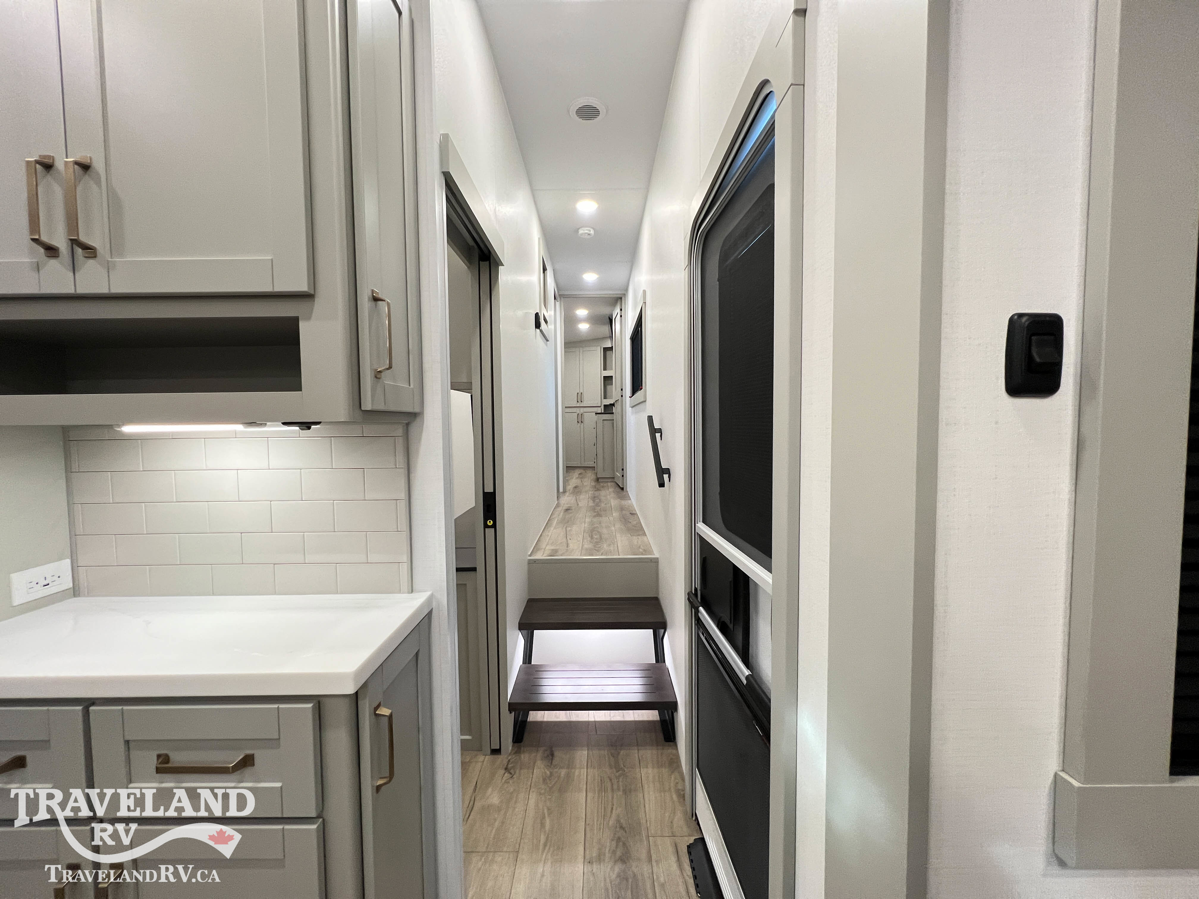 2026 Brinkley RV Model Z 3610 - Image 31