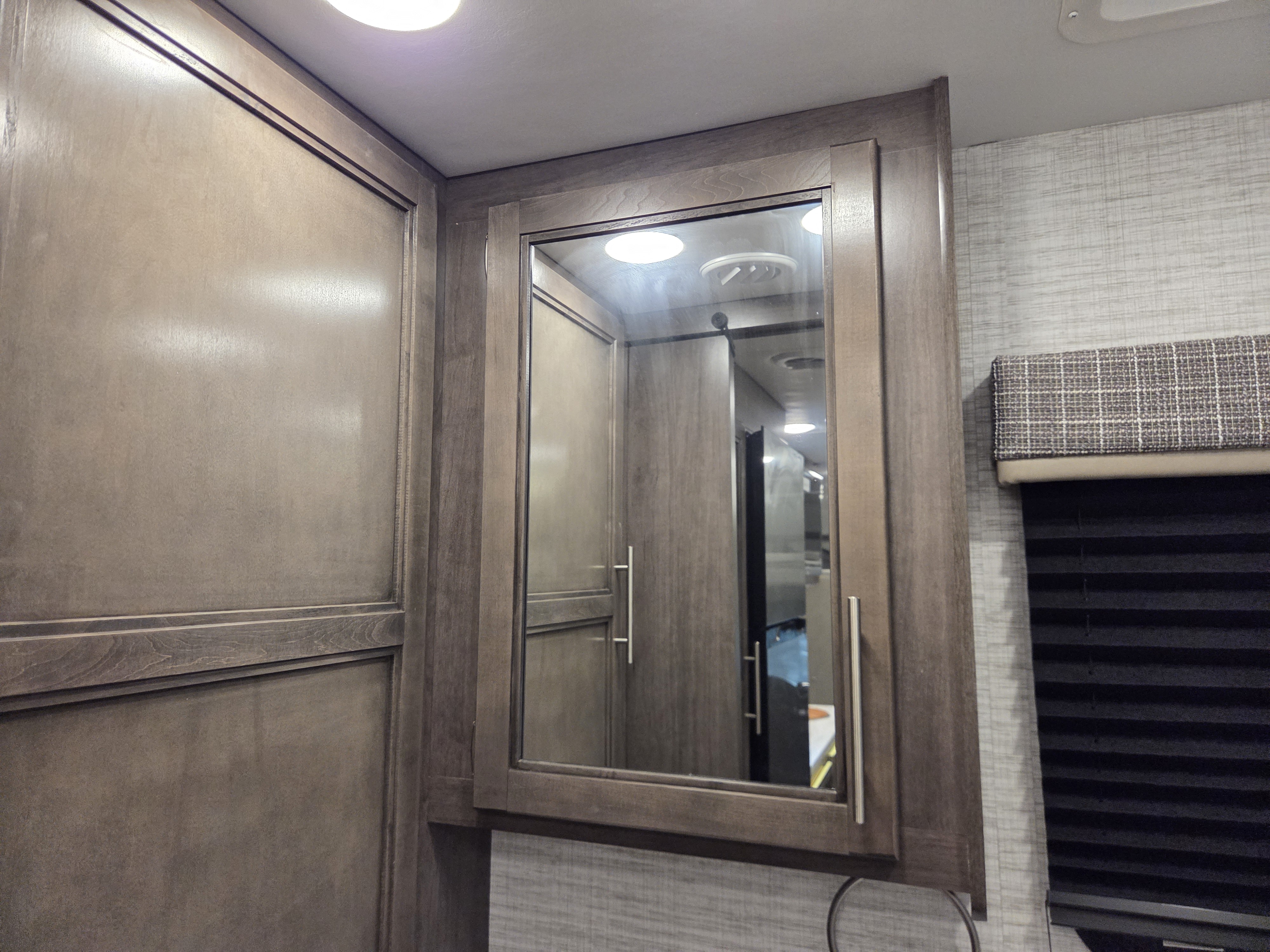 2024 Jayco Melbourne 24R - Image 15