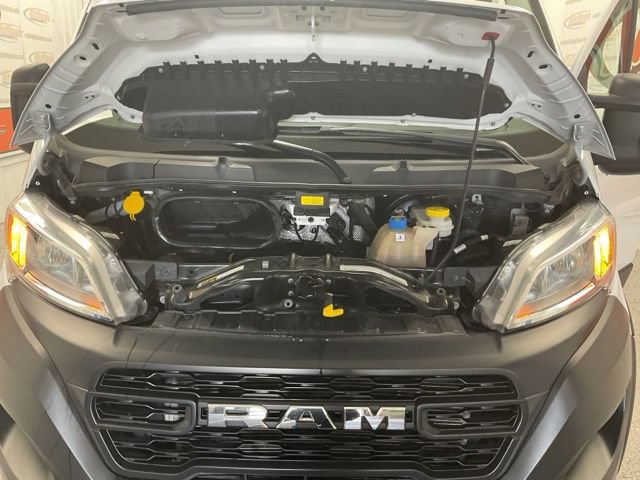 2025 Ram ProMaster Cargo Van Tradesman - Image 11