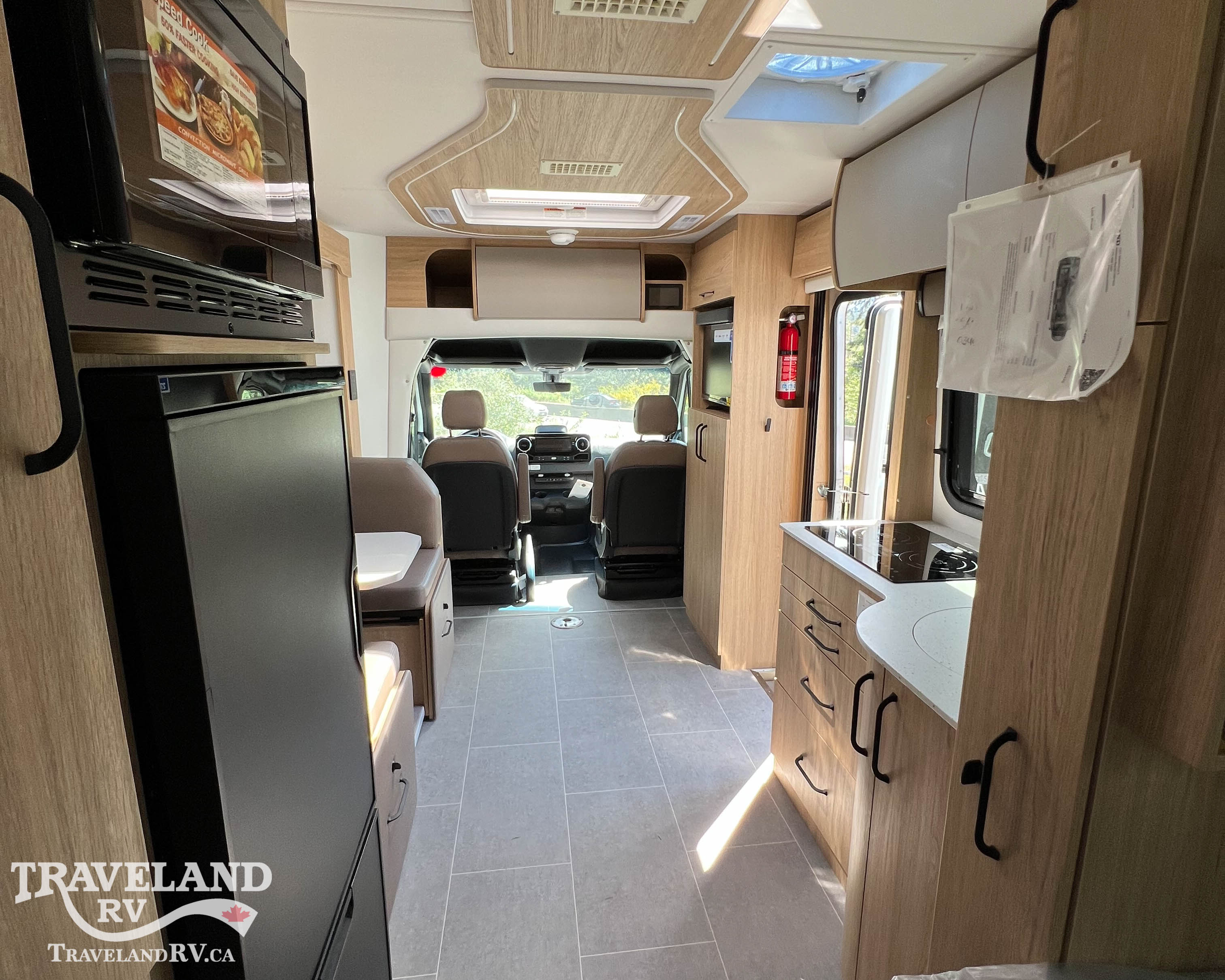 2026 Leisure Travel Unity U24CB - Image 8