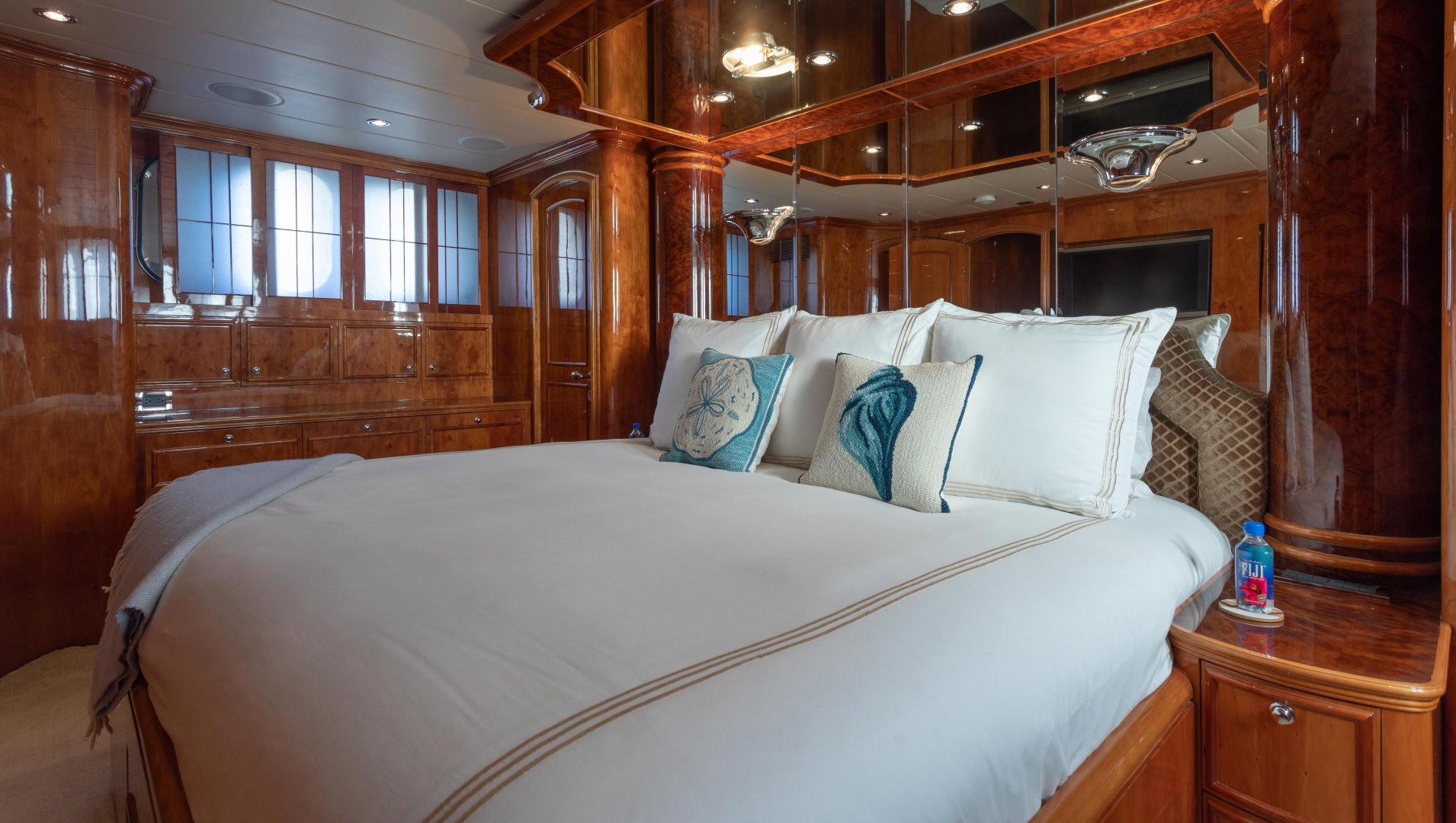 2007 Horizon Elegance 82 - Image 17