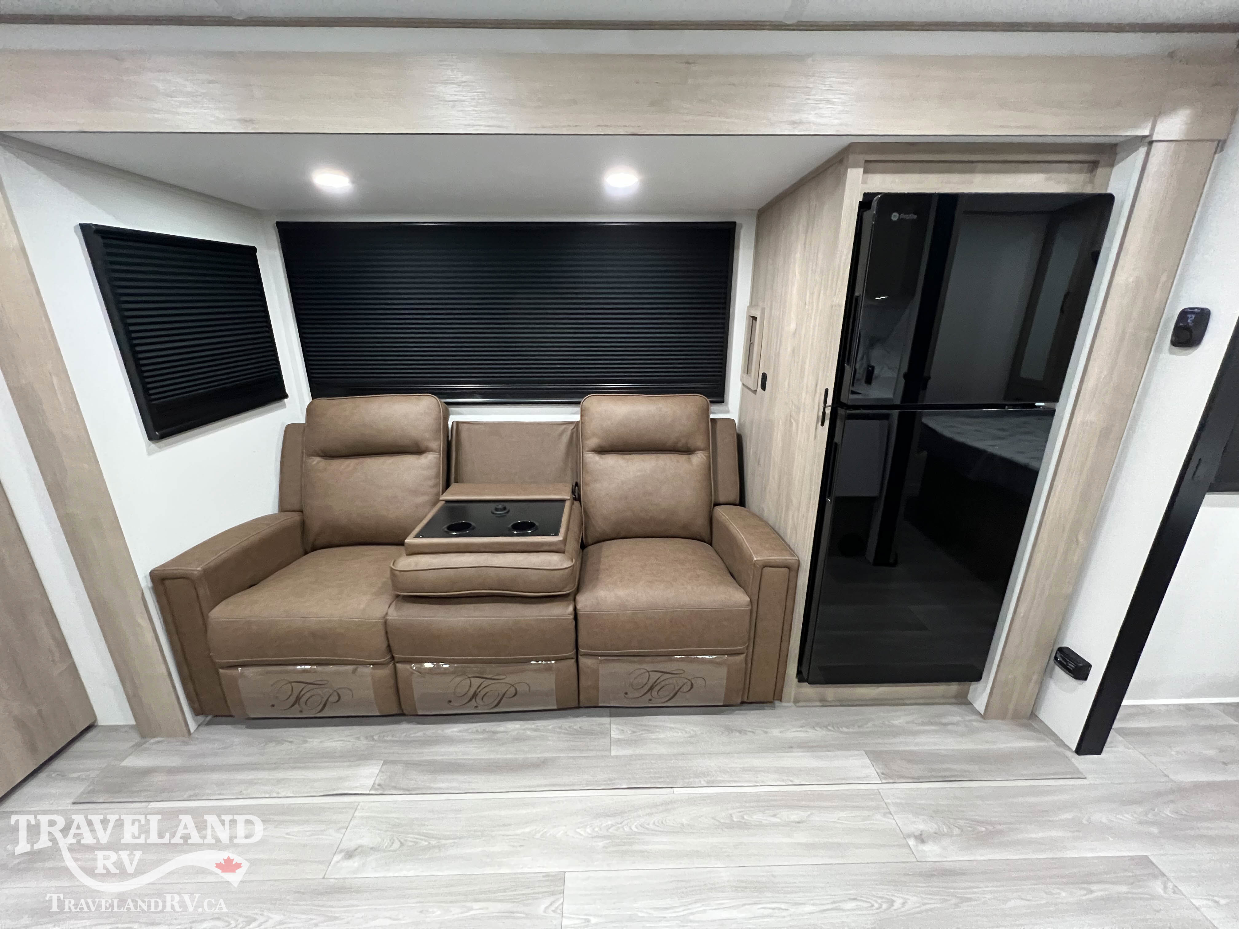 2026 Grand Design Imagine 2300MK - Image 23