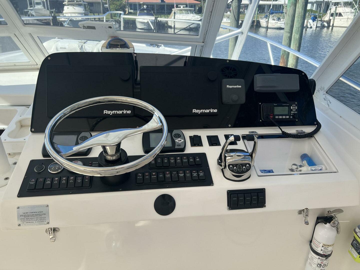 2007 Luhrs 41 Hardtop Express - Image 17