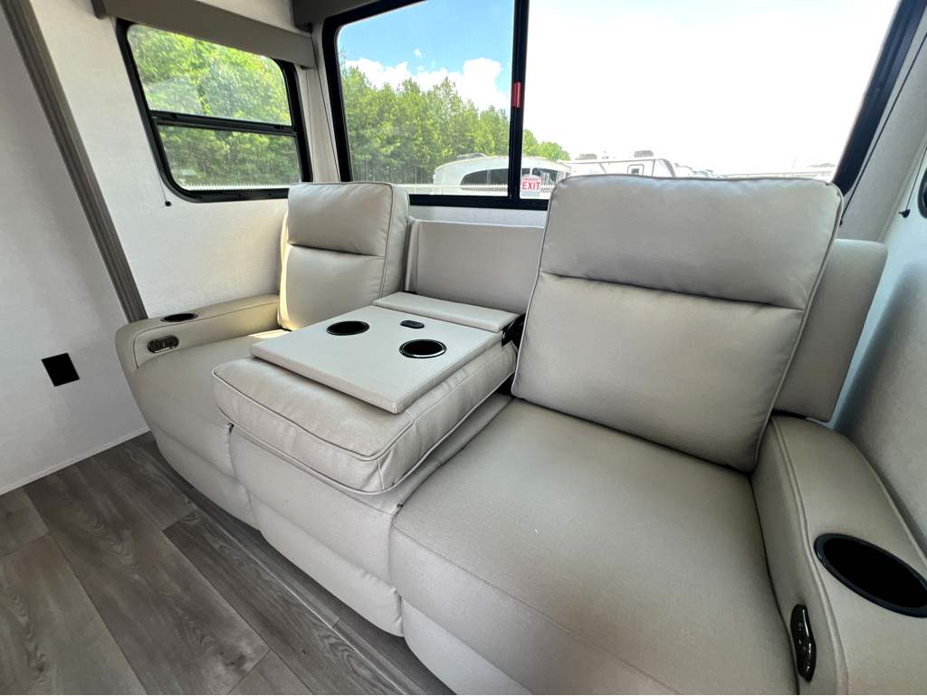 2026 GRAND DESIGN TRANSCEND 20MKX - Image 7