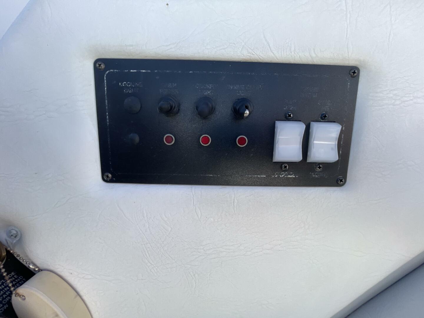 1993 Fountain 38 Sport Cruiser - Image 42