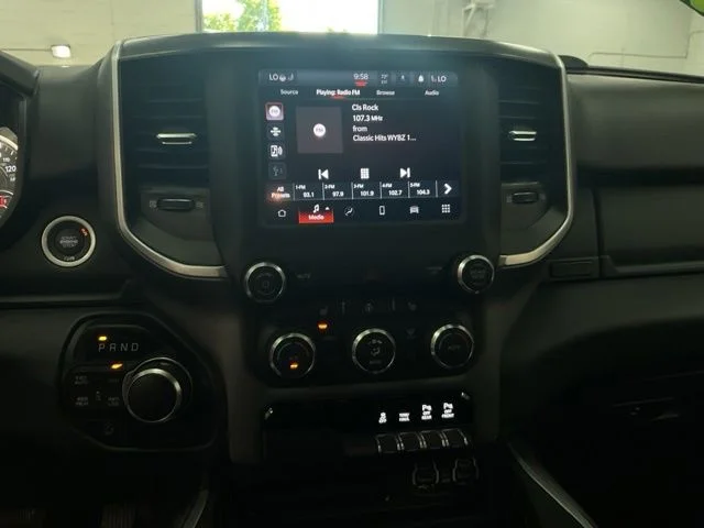 2022 Ram Ram 1500 Pickup Crew Cab Bighorn/Lone Star 4WD - Image 17