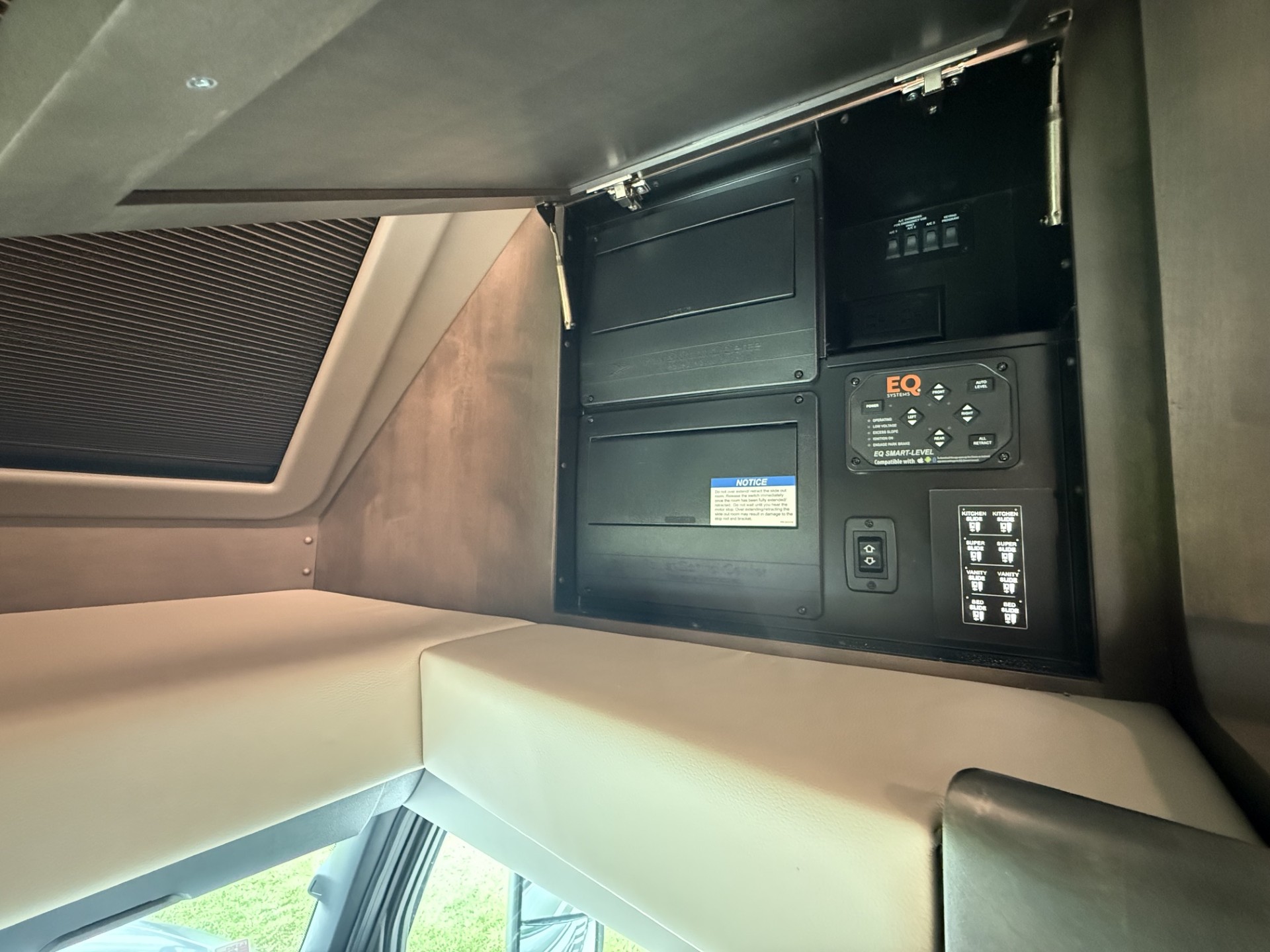 2026 ENTEGRA COACH CENTURION 45D - Image 23
