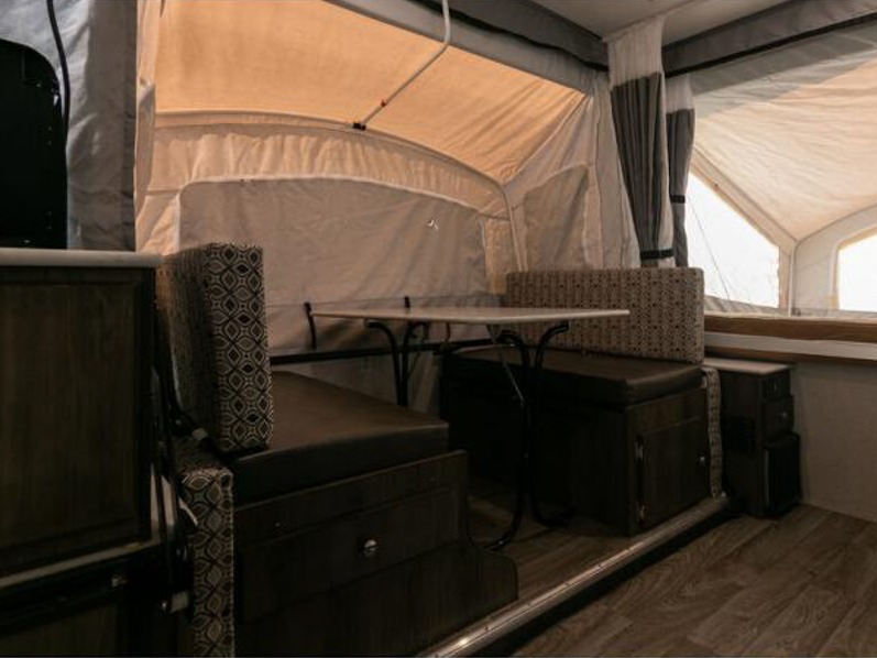 2020 Coachmen Clipper Classic 1285 SST - Image 12