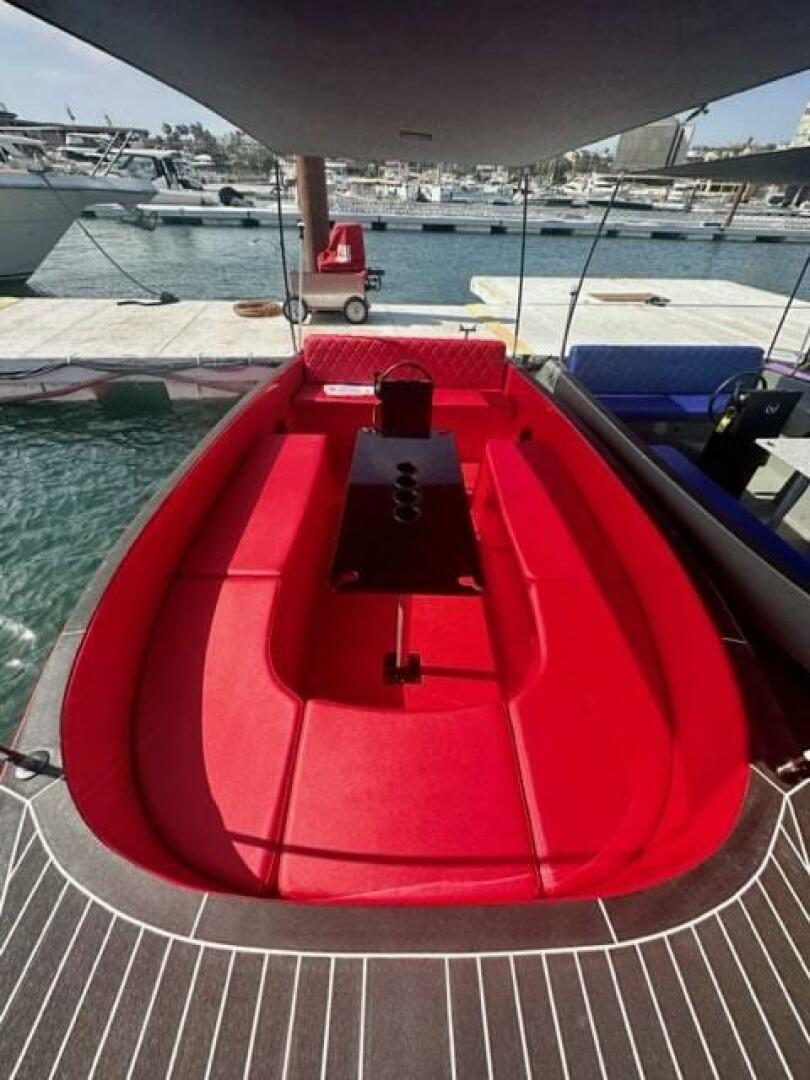 2024 Vision WX Tritoon - Image 147