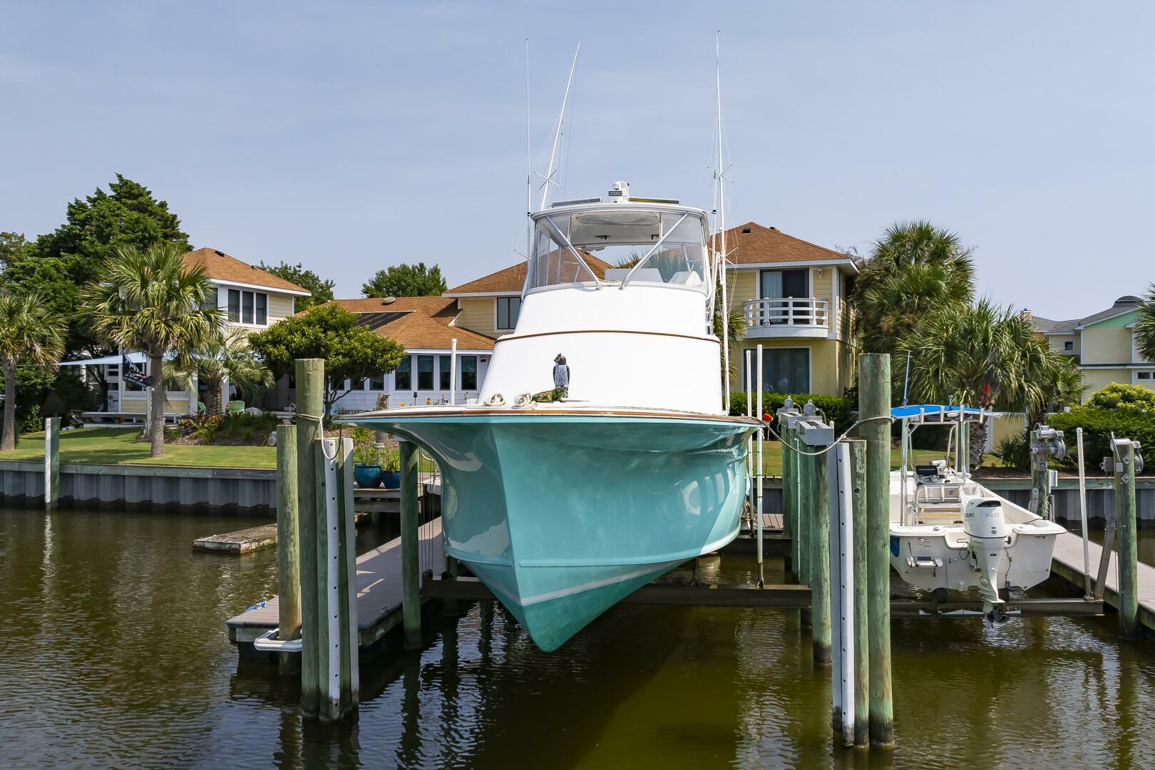 1994 Custom Carolina 43 Blackwell Convertible - Image 84
