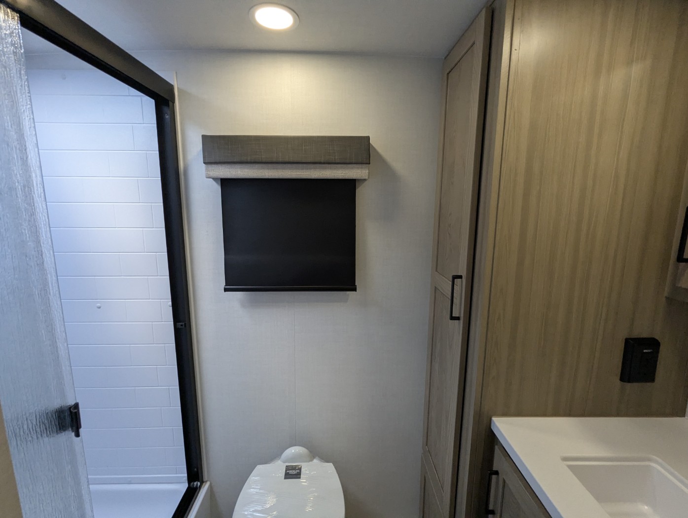 2027 Forest River Rockwood Mini Lite 2213S - Image 27