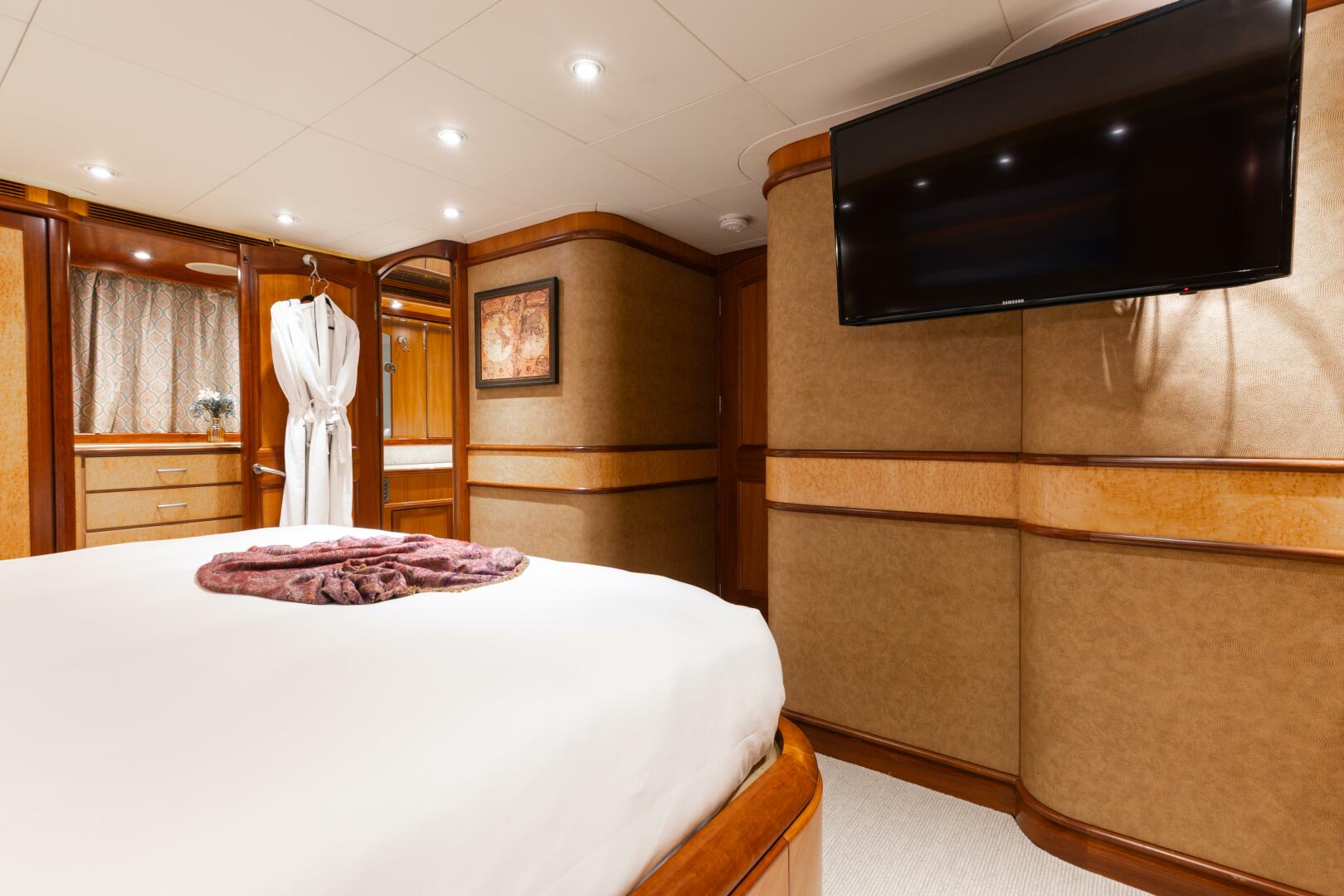 2007 President Tri-Deck - Image 30