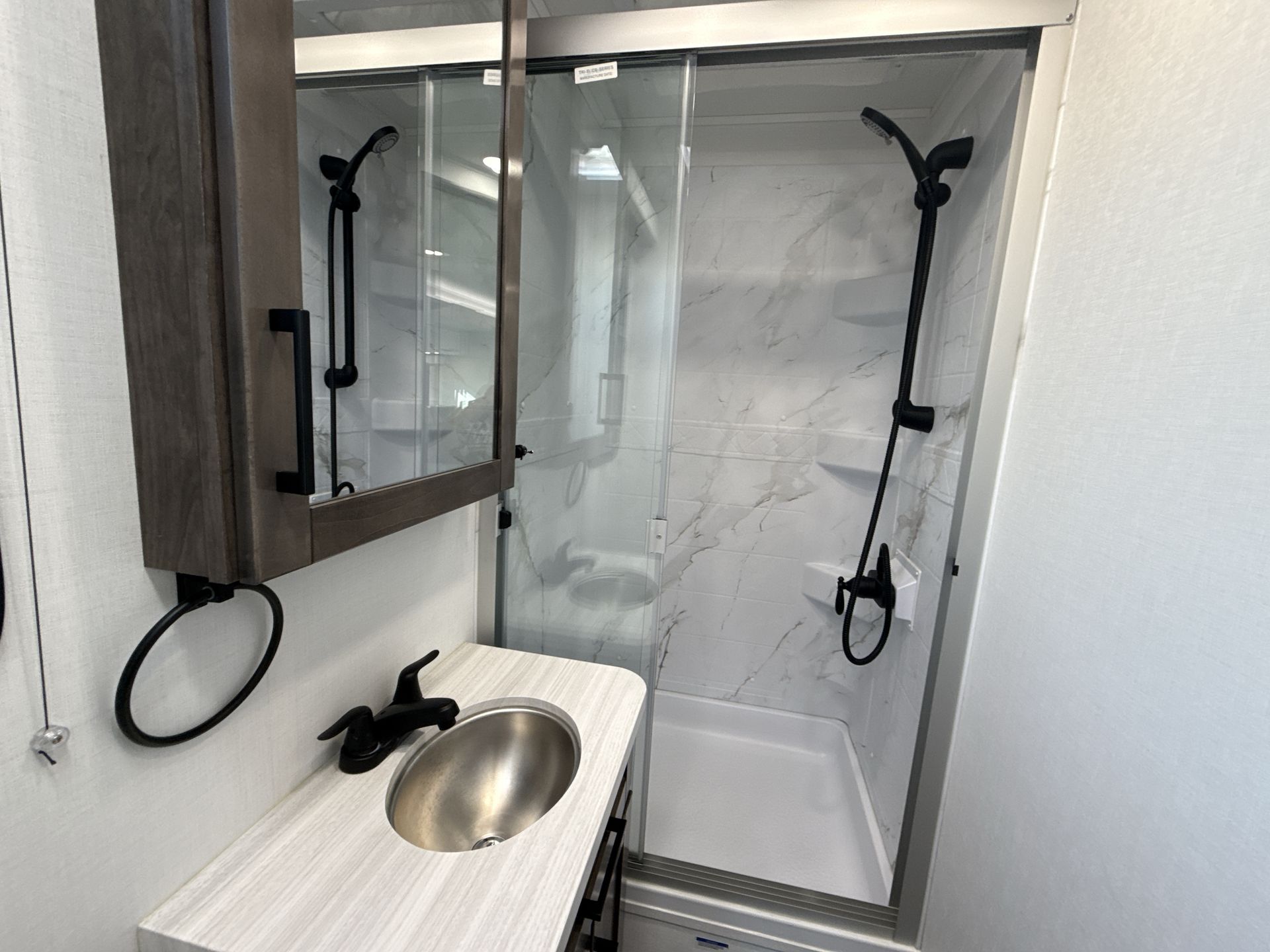 2026 Entegra Coach Odyssey 24B - Image 23