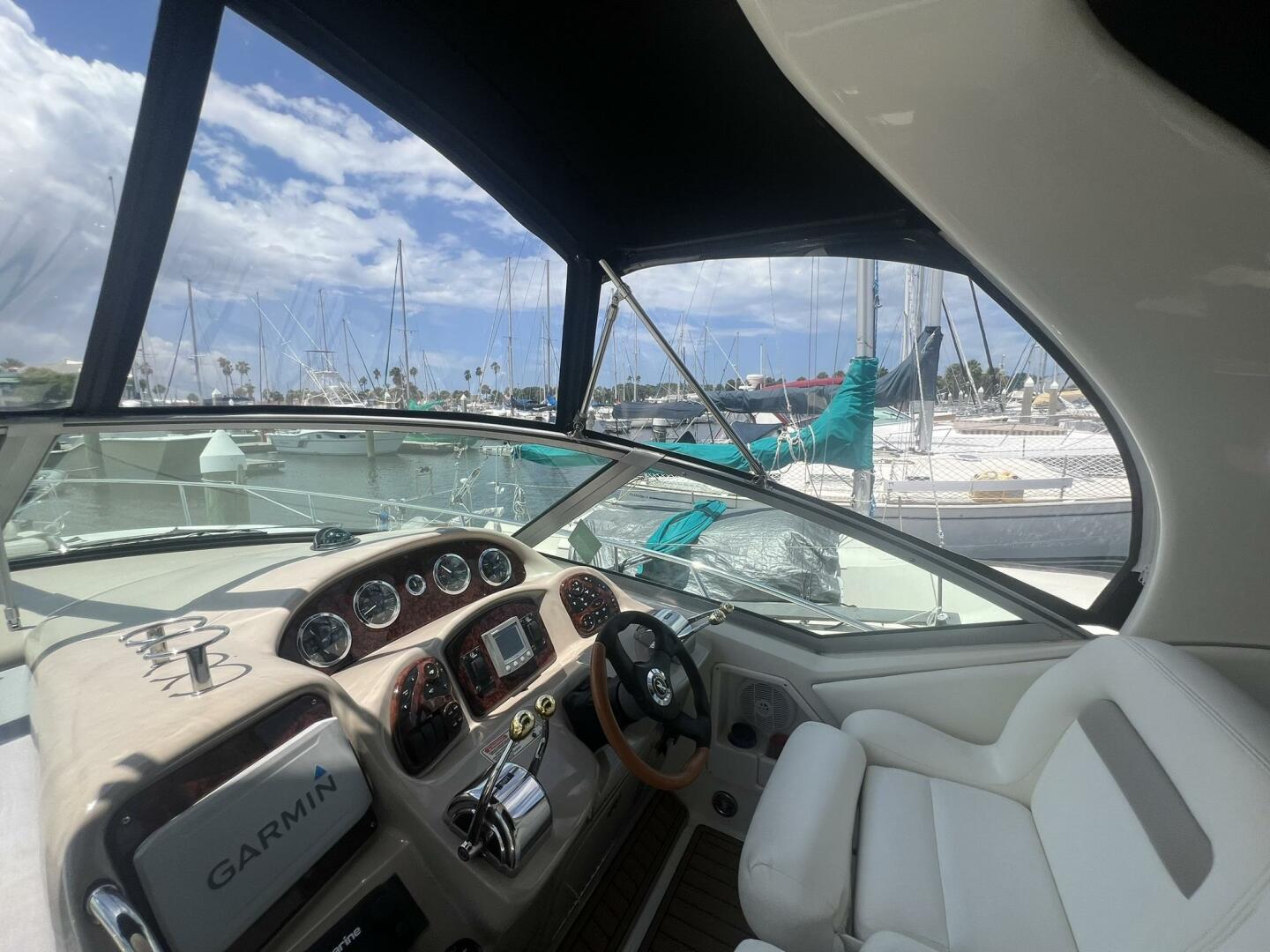 2003 Sea Ray 320 Sundancer - Image 15
