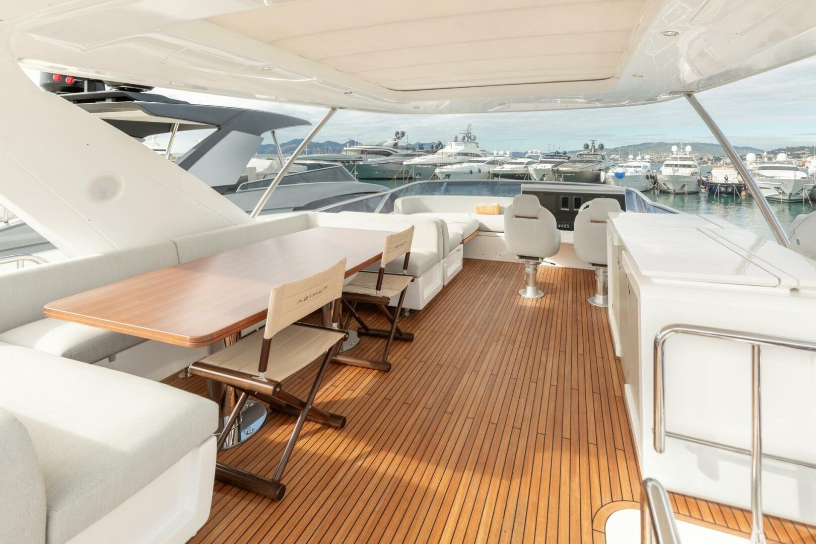 2020 Azimut 72 Flybridge - Image 15