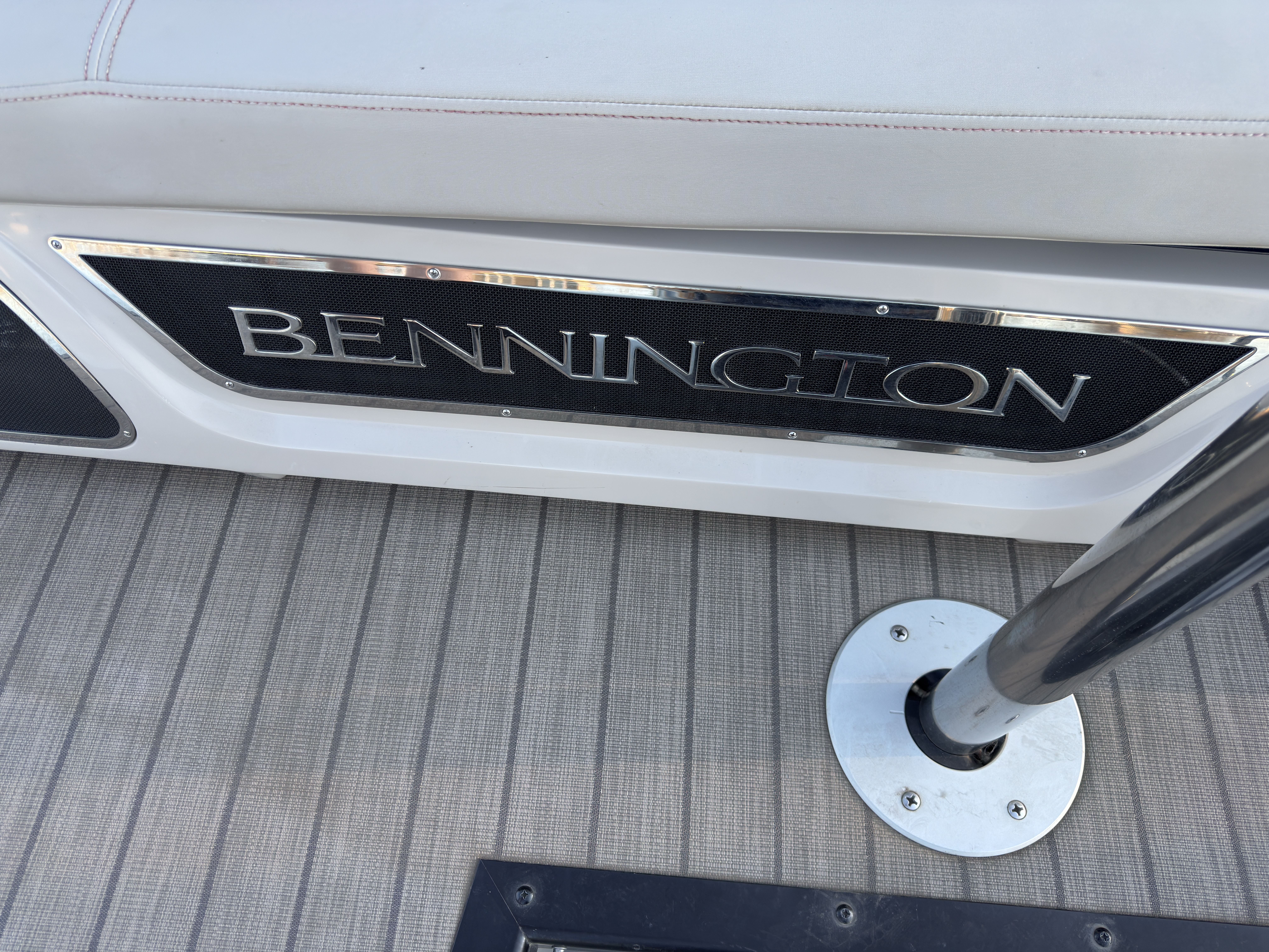 2019 Bennington 25 RXSBA - Image 39
