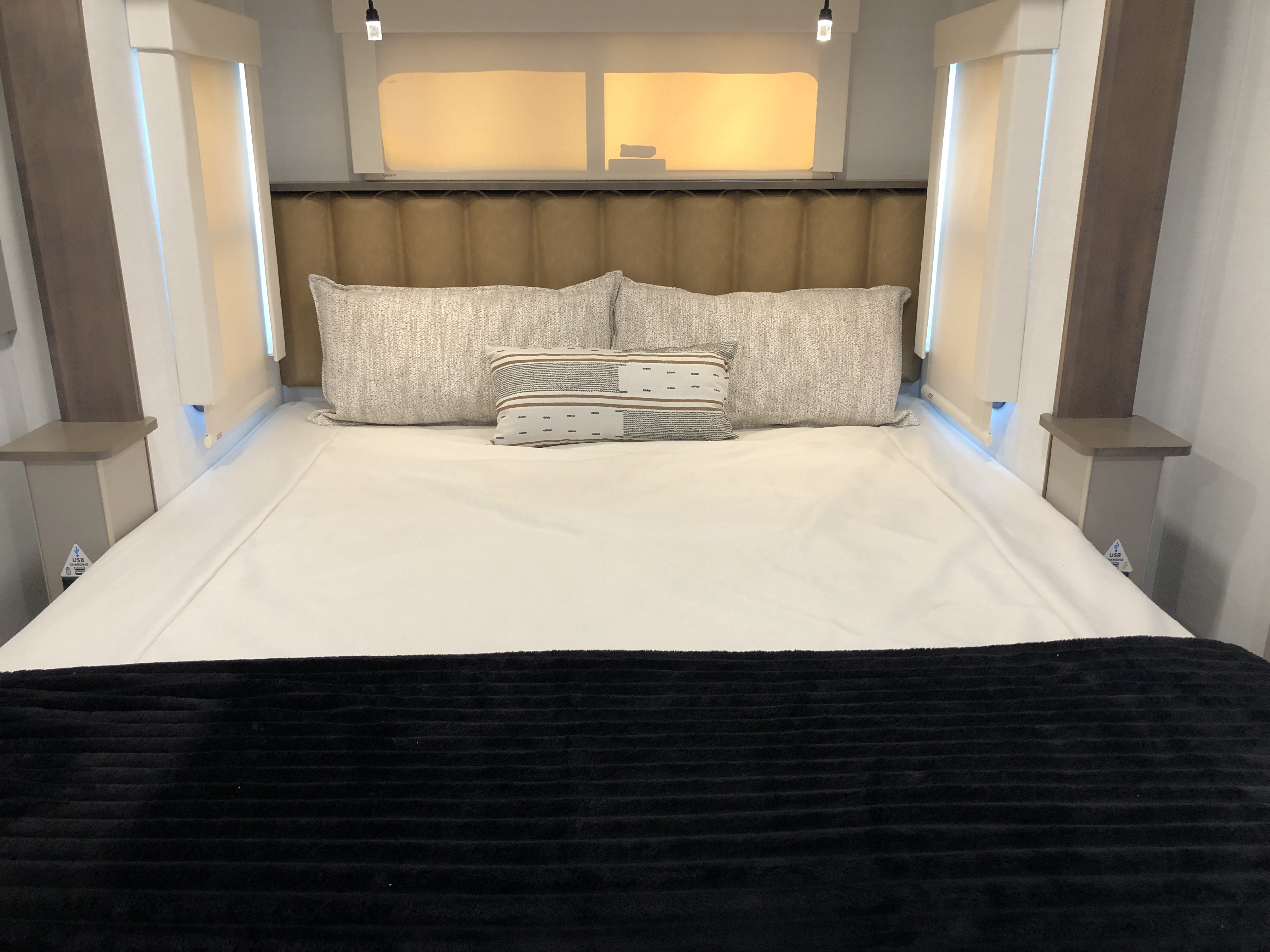 2026 Alliance RV Paradigm 382RK - Image 30